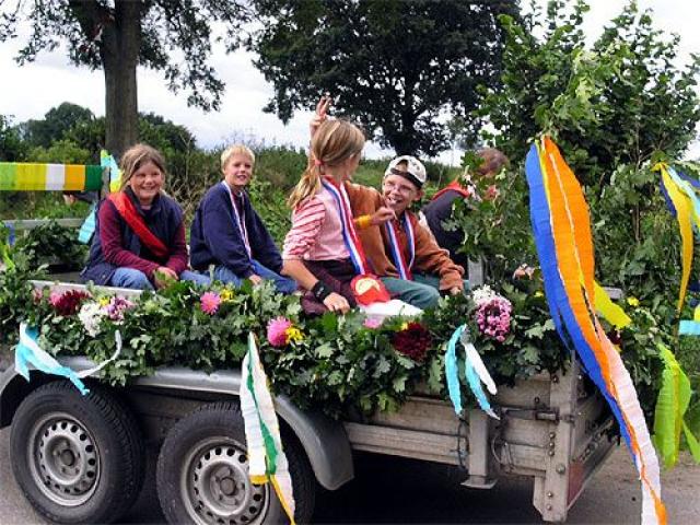 Bild: Vogelschie&szlig;en 2005